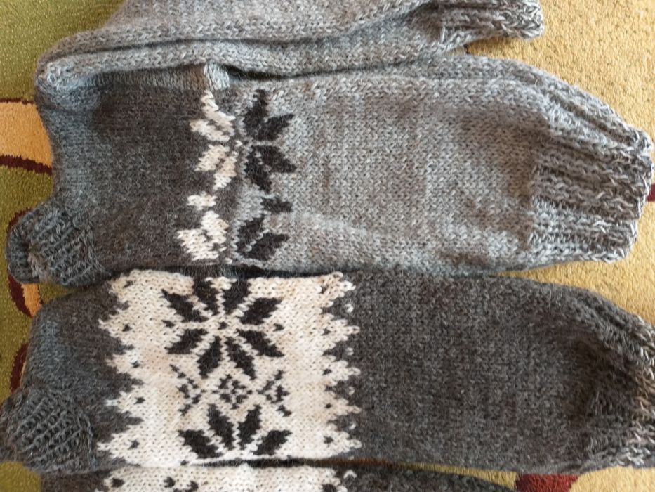 Swetry z owczej wełny