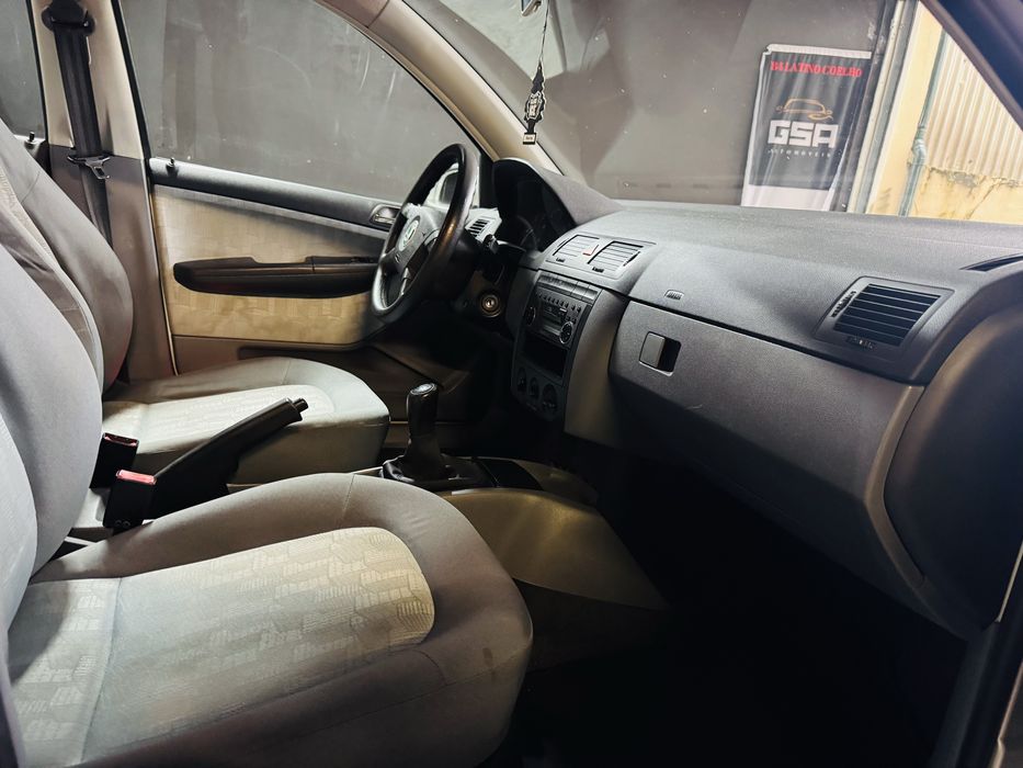 Skoda Fabia Break 1.9 Tdi - PD 101cv - Nacional- C/Novo