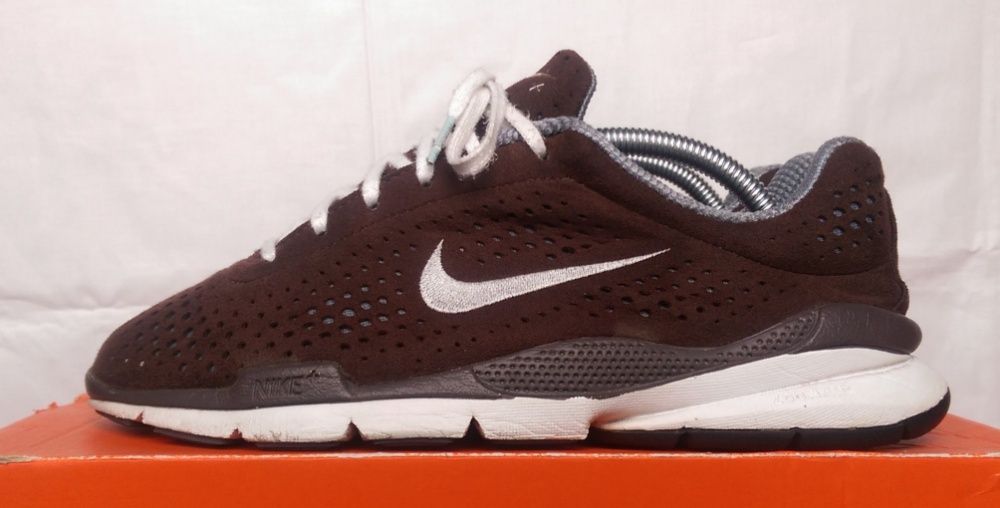 WMNS Nike Air Zoom Moire+ Chocolate 9us/26cm/40,5eur