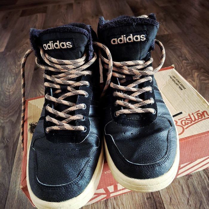Кросівки Adidas  чоловічі  .