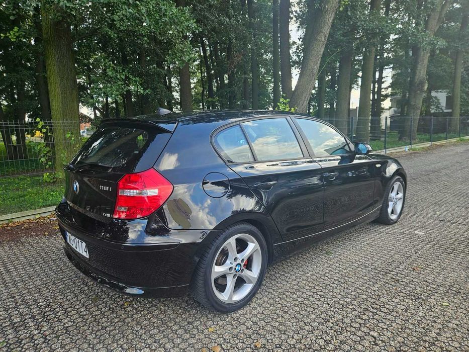 BMW 1 * 2.0 benzyna * 143 KM * 2007r. * jasna skóra *  podgrzewane fotele *