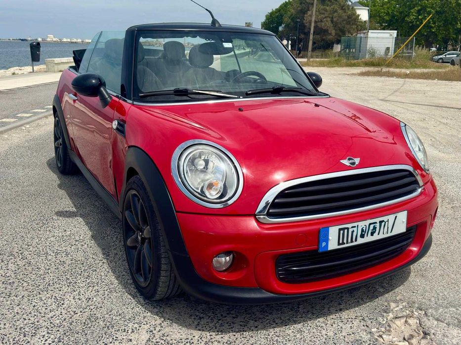 Mini Cabrio Vermelho — Capota NOVA (Santogal)  Excelente oportunidade