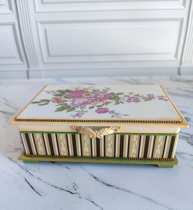 .Ніжна вінтажна шкатулка декупаж ручної роботи • ідеальний подарунок