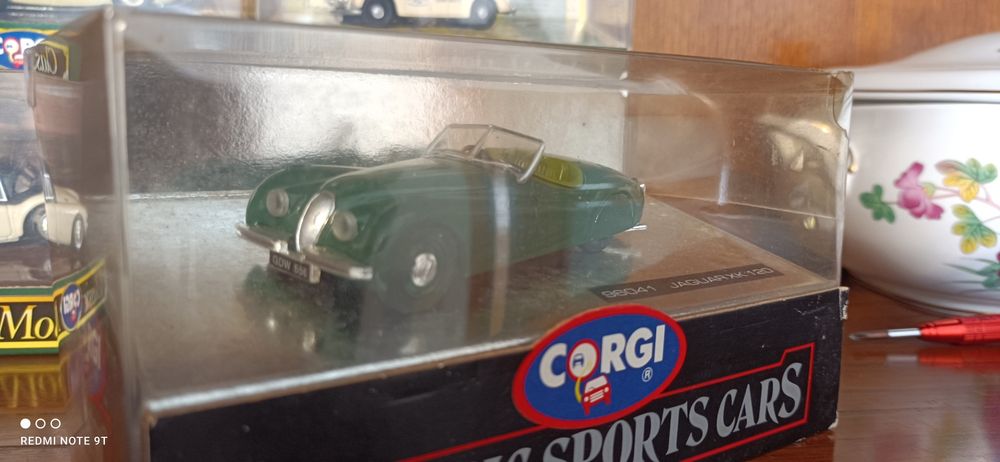 Miniaturas Corgi 1/43 old stock