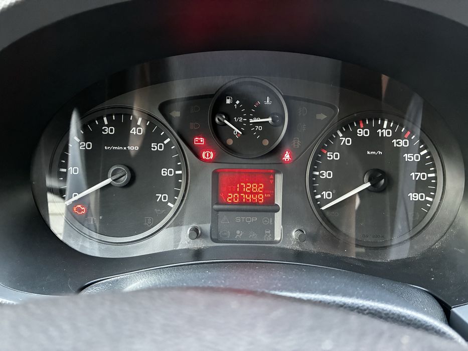 Citroen Berlingo 1.6 eHdi 3 lugares