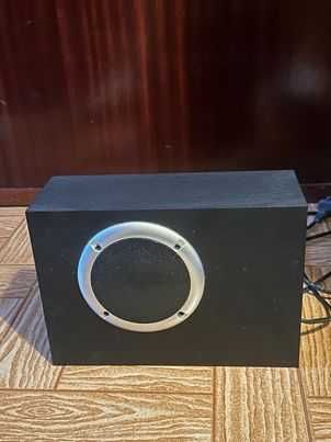 Subwoofer e colunas Logitech