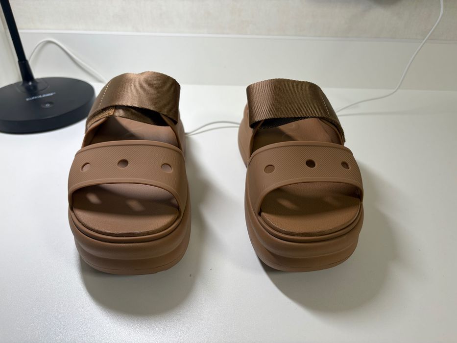 Crocs шльопанці