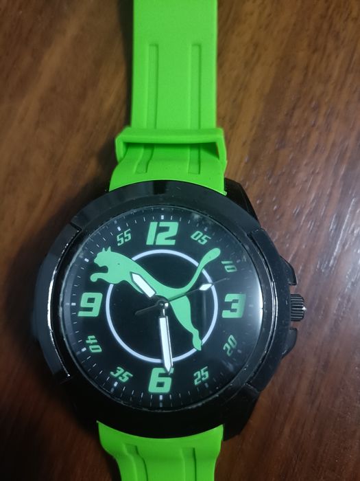 Relógio puma verde