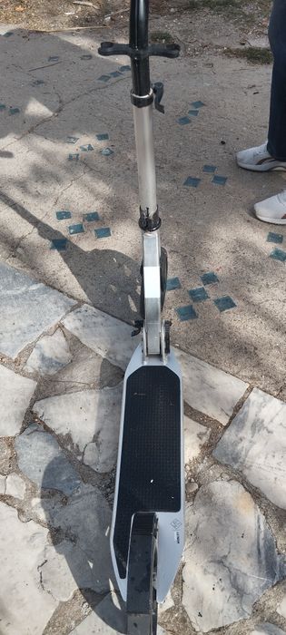 Trotinete como nova.