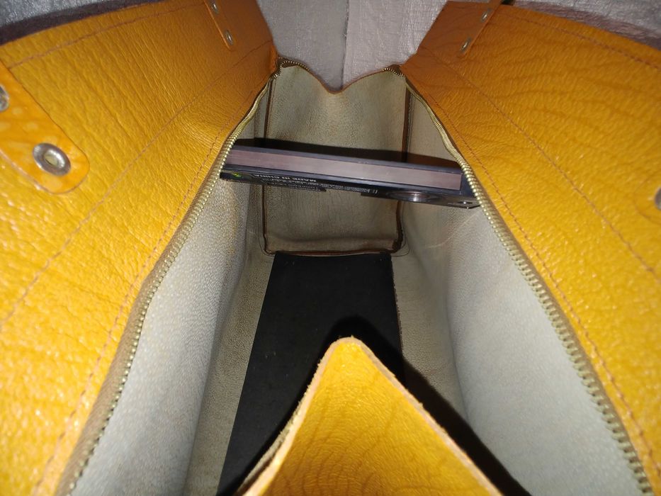 Кожаная Сумка, толщина кожи - 2 мм, 40 л (СССР)