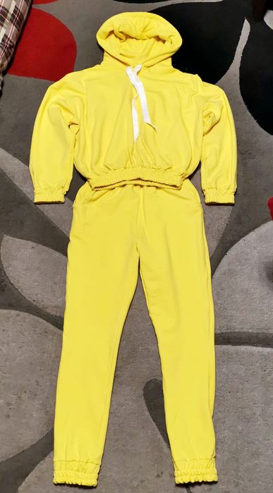 Nowy Żółty Bawełniany Dres M/L, Wassyl