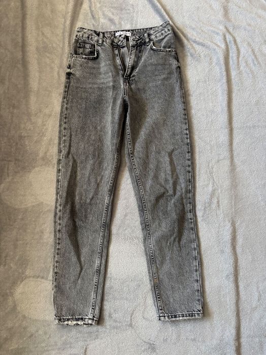 Сірі      джинси