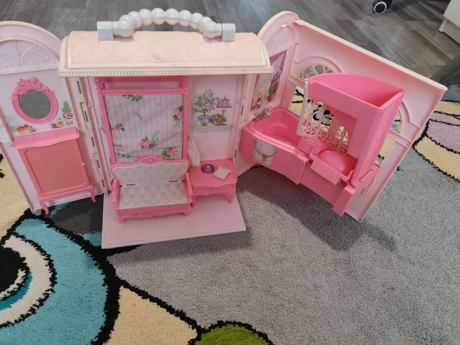 Dużo zabawek dla dzieci