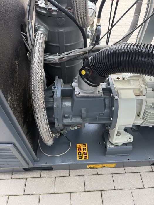 Kompresor śrubowy Atlas Copco GA45 VSD FF 45KW 8.58m/3min falownik