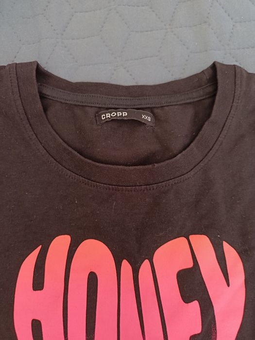 T-shirt dziewczęcy roz xxs /146