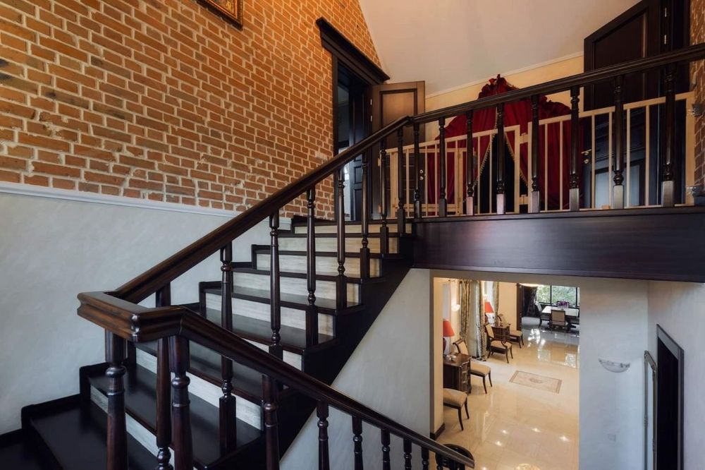 Полная автономнсть! Вилла с собственным SPA  в красивом городке