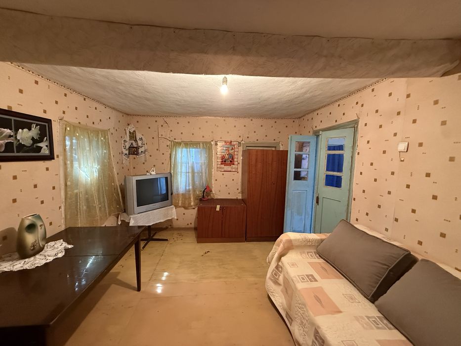 Продаю будинок в  с. Омельник