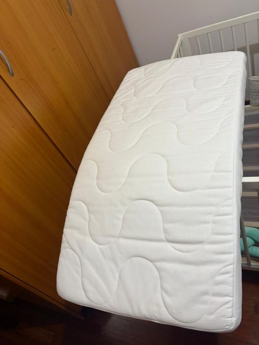 Berço Ikea + colchão