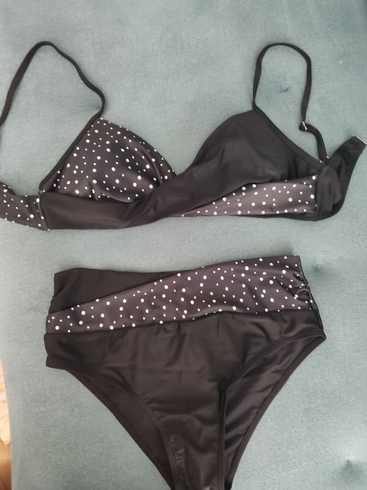 Strój kąpielowy , bikini
