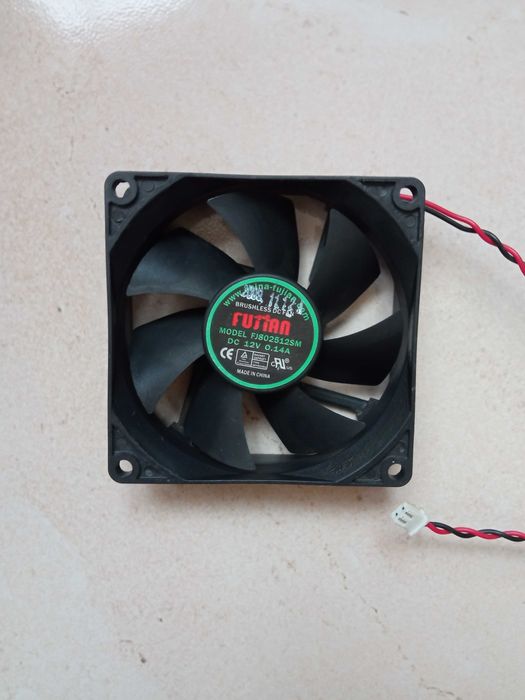 Вентилятор 2-pin 12В. 80x80x25мм
