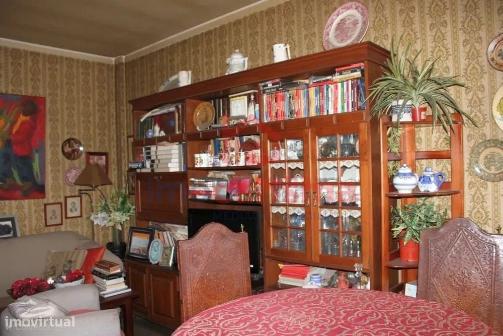 Apartamento T4 no centro de Guimarães