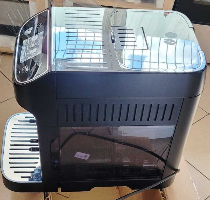 Ekspres ciśnieniowy DELONGHI ECAM 320.60.B