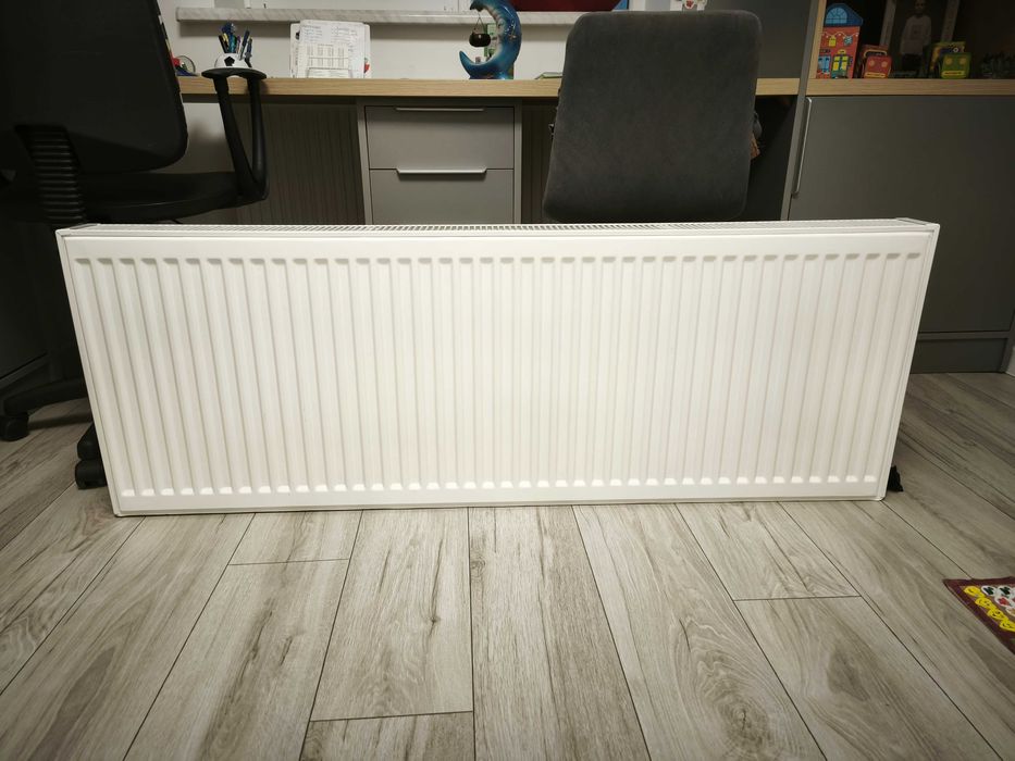Сталевий панельний радіатор для опалення 1400 мм х 500 мм.