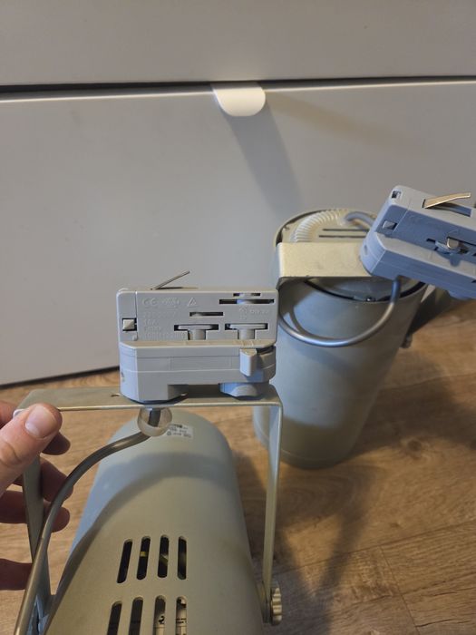 2x Lampa 70w na szynoprzewód