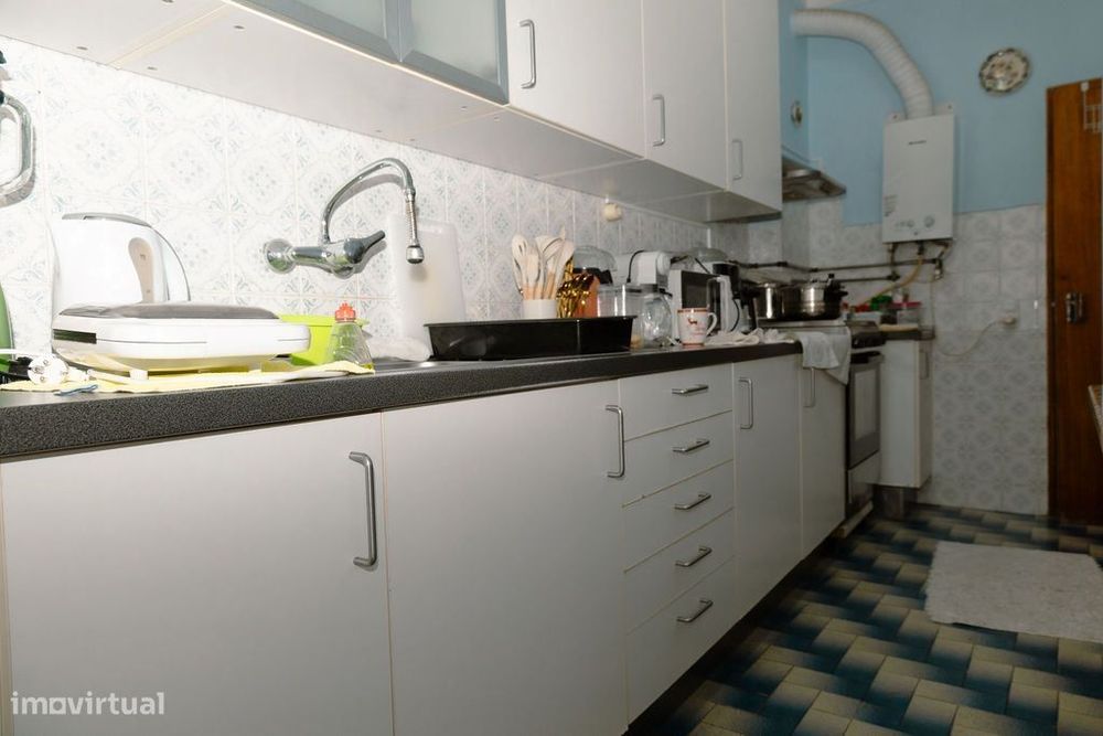 Apartamento T3 no centro de Sobral de Monte Agraço