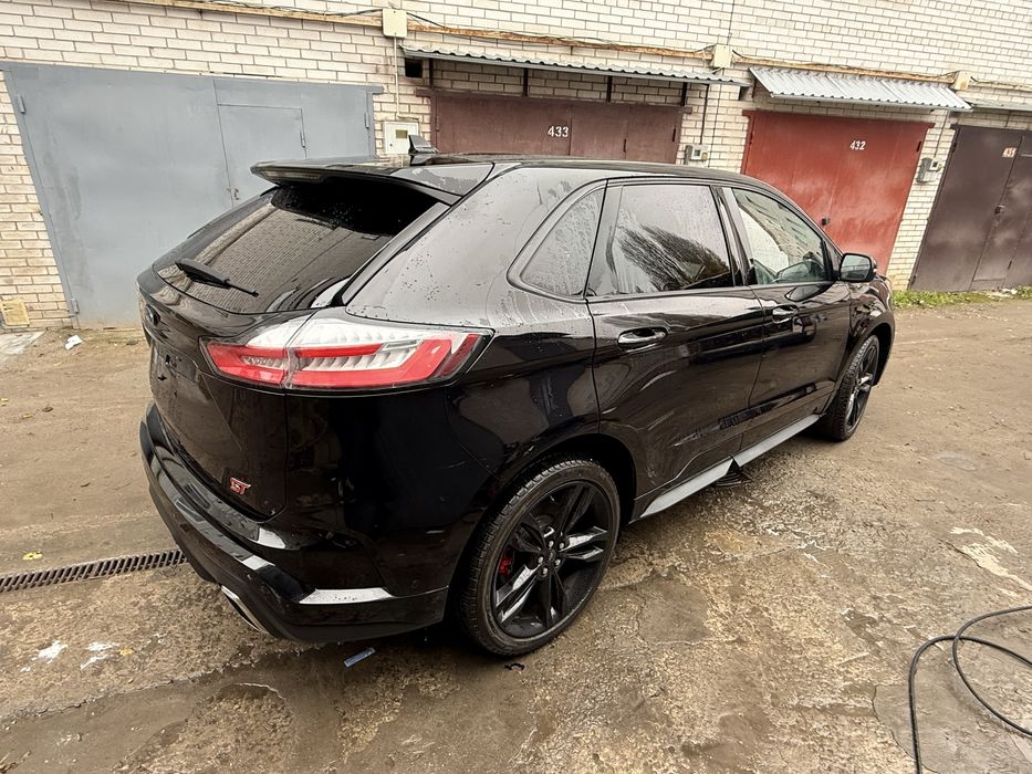 В разборе форд едж ford edge 2.7 ST рест с легким ударом
