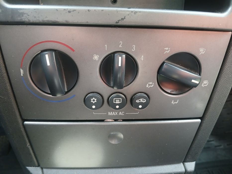 Панель управління перемикач пічки опел зафіра вектра астра меріва інсі