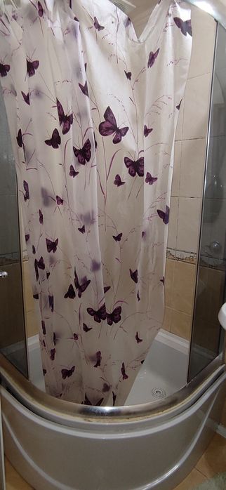 Душові бокси б/у