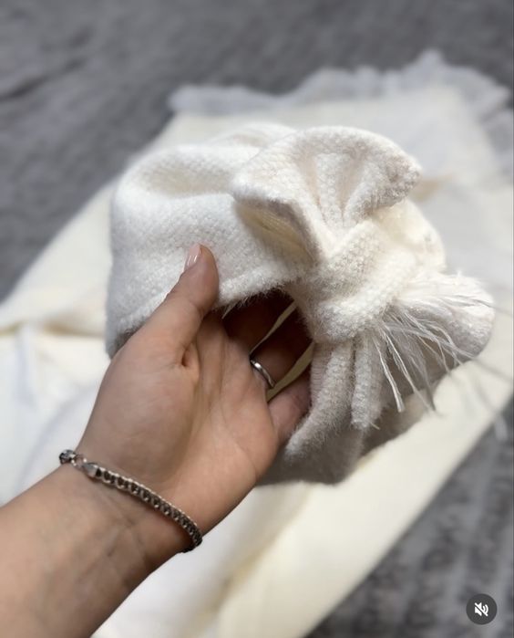 Костюмчик для хрещення з альпаки, неймовірний.