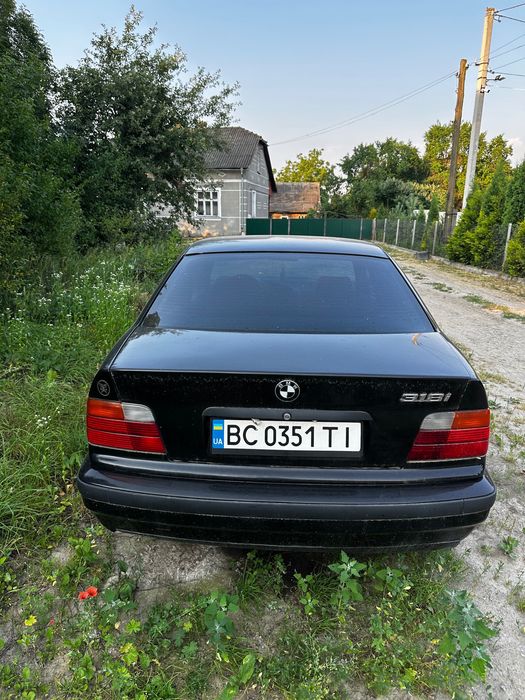 Продам бмв 318і