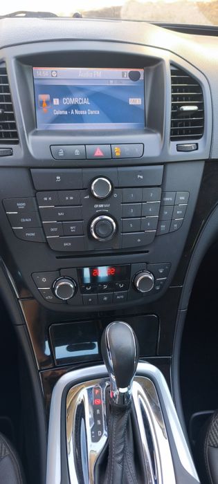 Opel Insignia 2.0 CDTI Automático  120.000 km