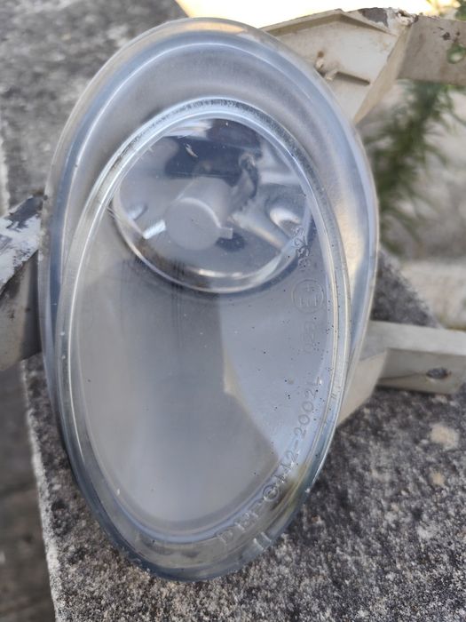 Farol de nevoeiro esquerdo Opel Tigra
