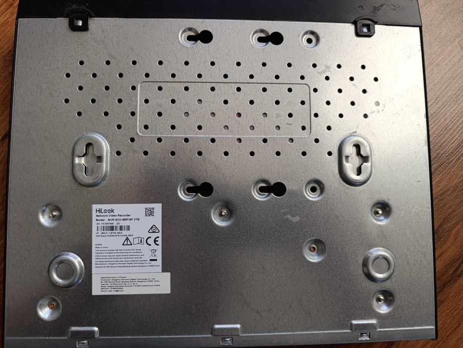 Rejestrator IP HiLook by Hikvision NVR-8CH-5MP / 8P PoE