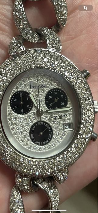 Часы фирмы Freelook