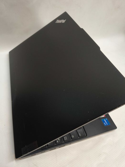 Laptop Lenovo ThinkPad E16 G1 Gen 1 16" Intel Core i5-1335U 16/512 GB