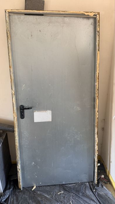 Drzwi techniczne 80 i 90cm