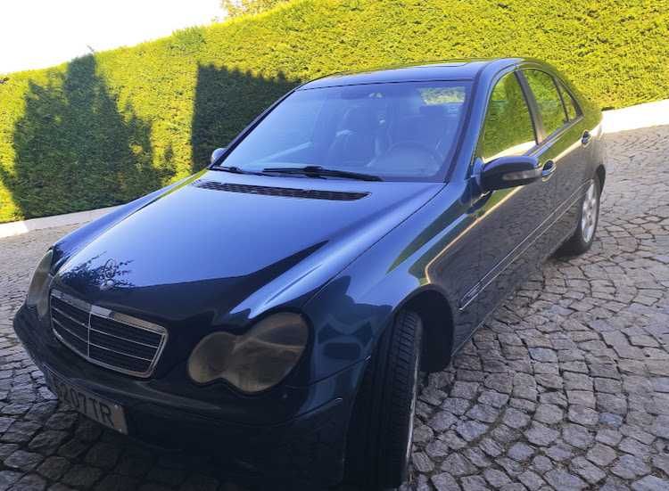 Mercedes-Benz C 220 CDI Auto (W203) – Muito Estimado / Rigor de Manutenção