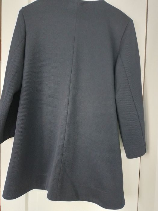 Жакет жіночий , темно синій колір ,  не новий , ну в гарному стані