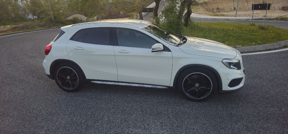 Mercedes-Benz GLA 200 — fotografia 3