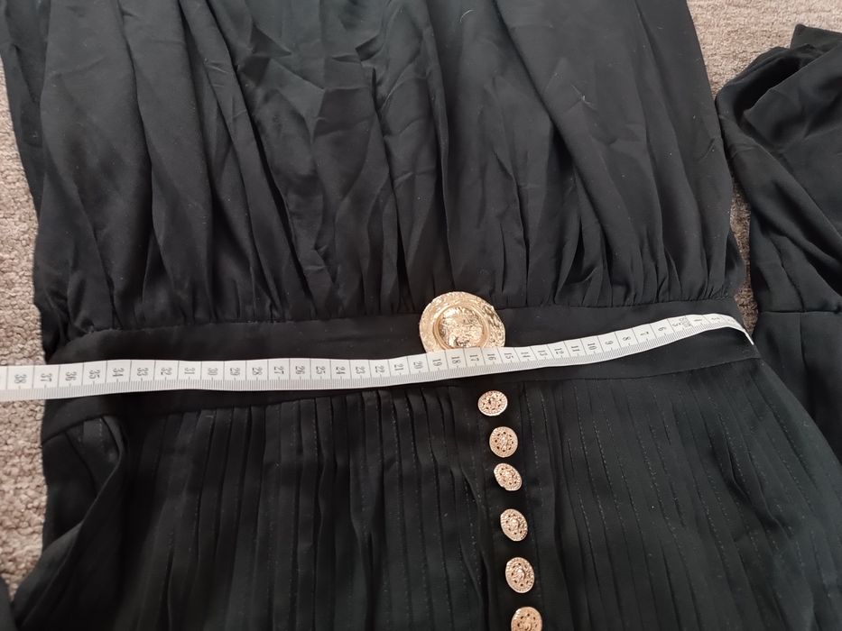 Sukienka Miss Rosier z metką