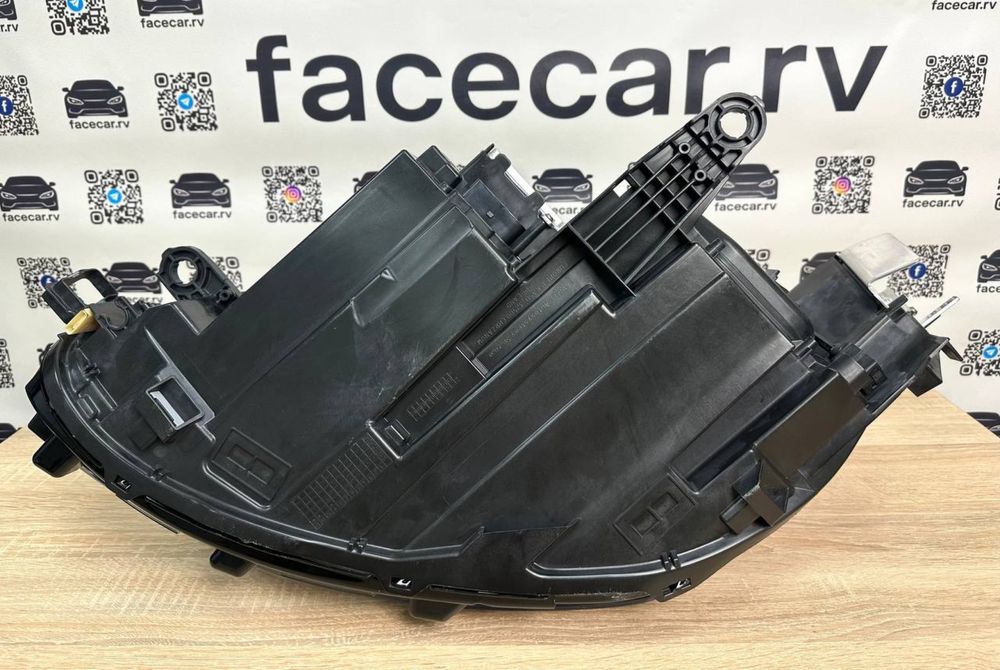 Нові оригінальні FULL LED фари Volksvagen Passat B9 з блоками