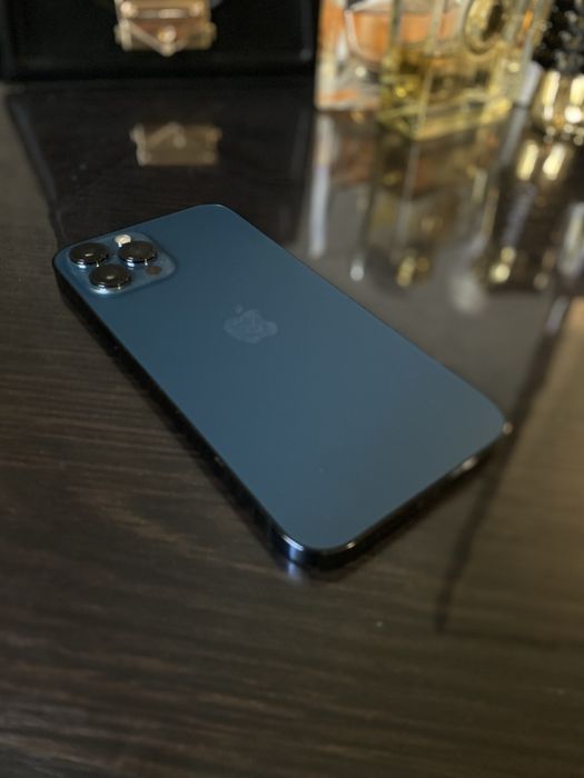 iphone 12 pro 256gb pacific blue - купити телефони та