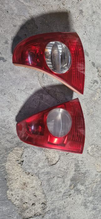 Faróis traseiros Renault Clio
