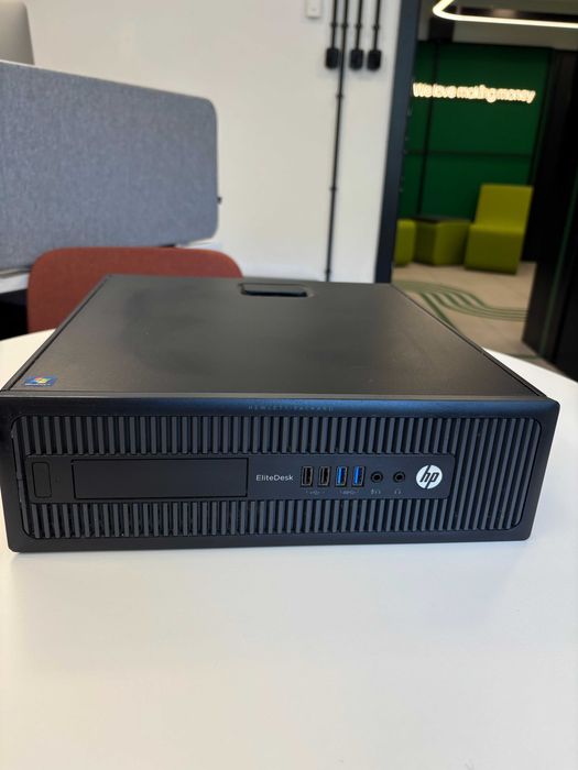 Komputer HP EliteDesk w obudowie SFF (Small Form Factor)