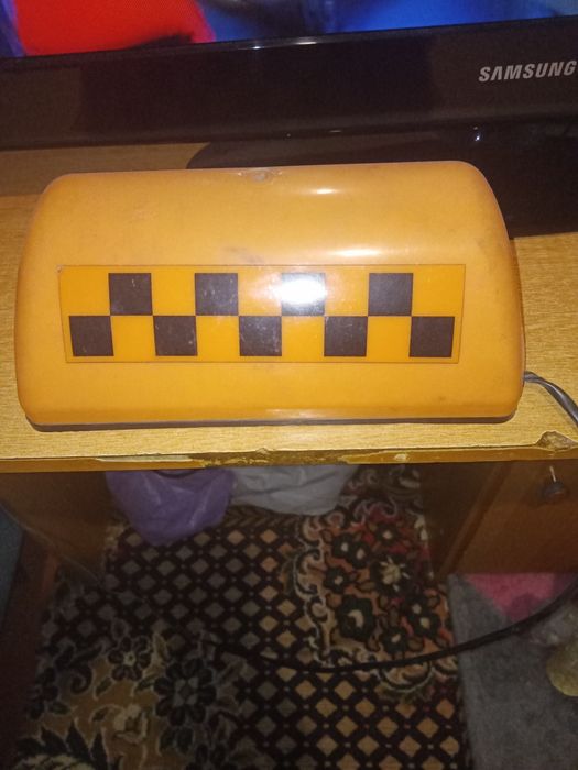 Шашка такси на магните