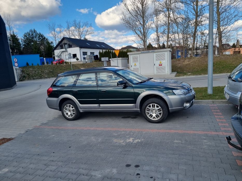 Subaru  Outback  3
